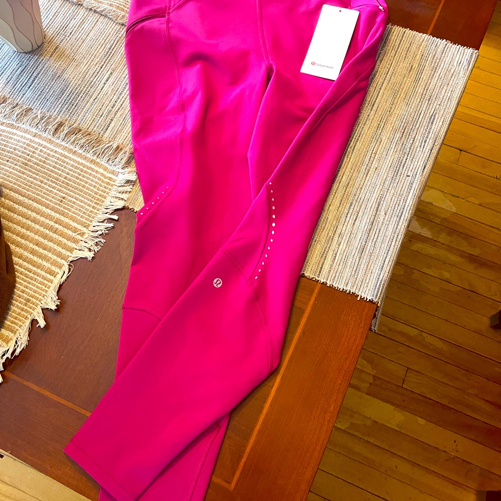 Lululemon Rain Repellent Hr Run Tight 28&acirc;